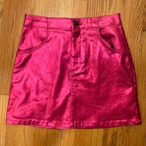 Chic Metallic Mini Skirt in Radiant Pink